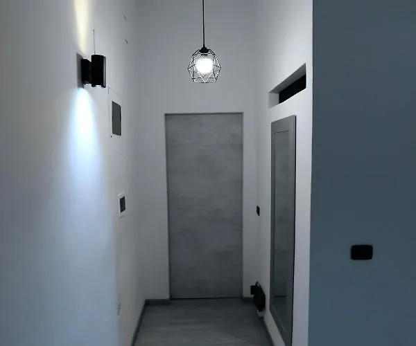 Vescovio Palace * רומא